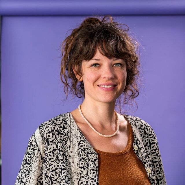 Teresa Cremer, Doktorandin am MPI für ethnologische Forschung und Mitglied der Emmy Noether-Gruppe: „Sand: Die Zukunft von Küstenstädten im Indischen Ozean“