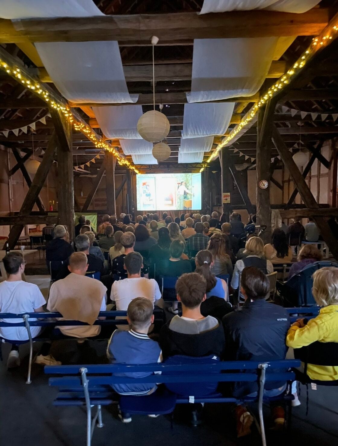 Blick auf die Leinwand. Foto: Verwegen in Gardelegen.